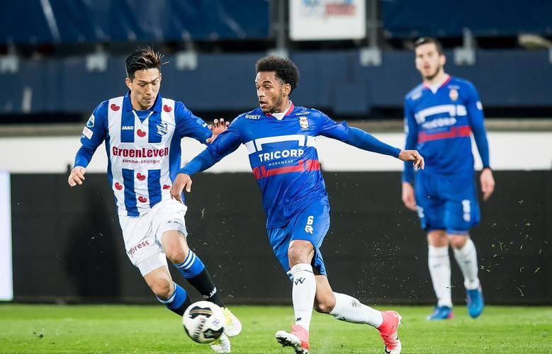 被诊断为 被诊断为