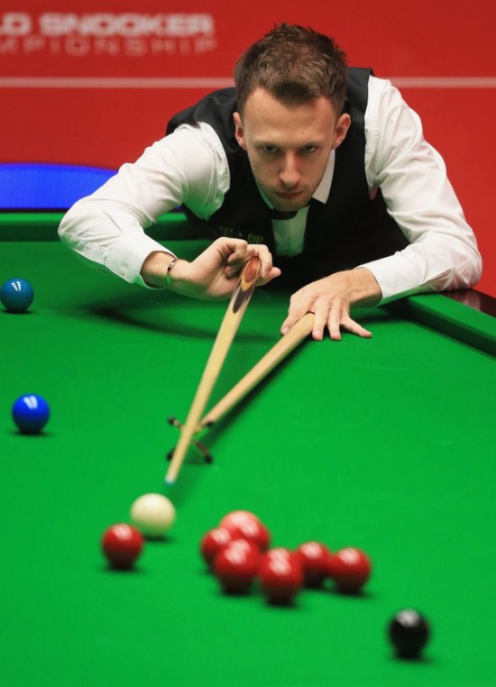 她能否在本 她能否在本