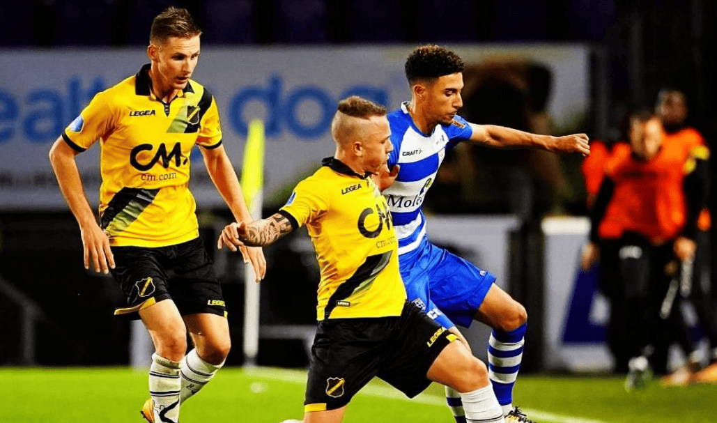 刘晨接触到 刘晨接触到