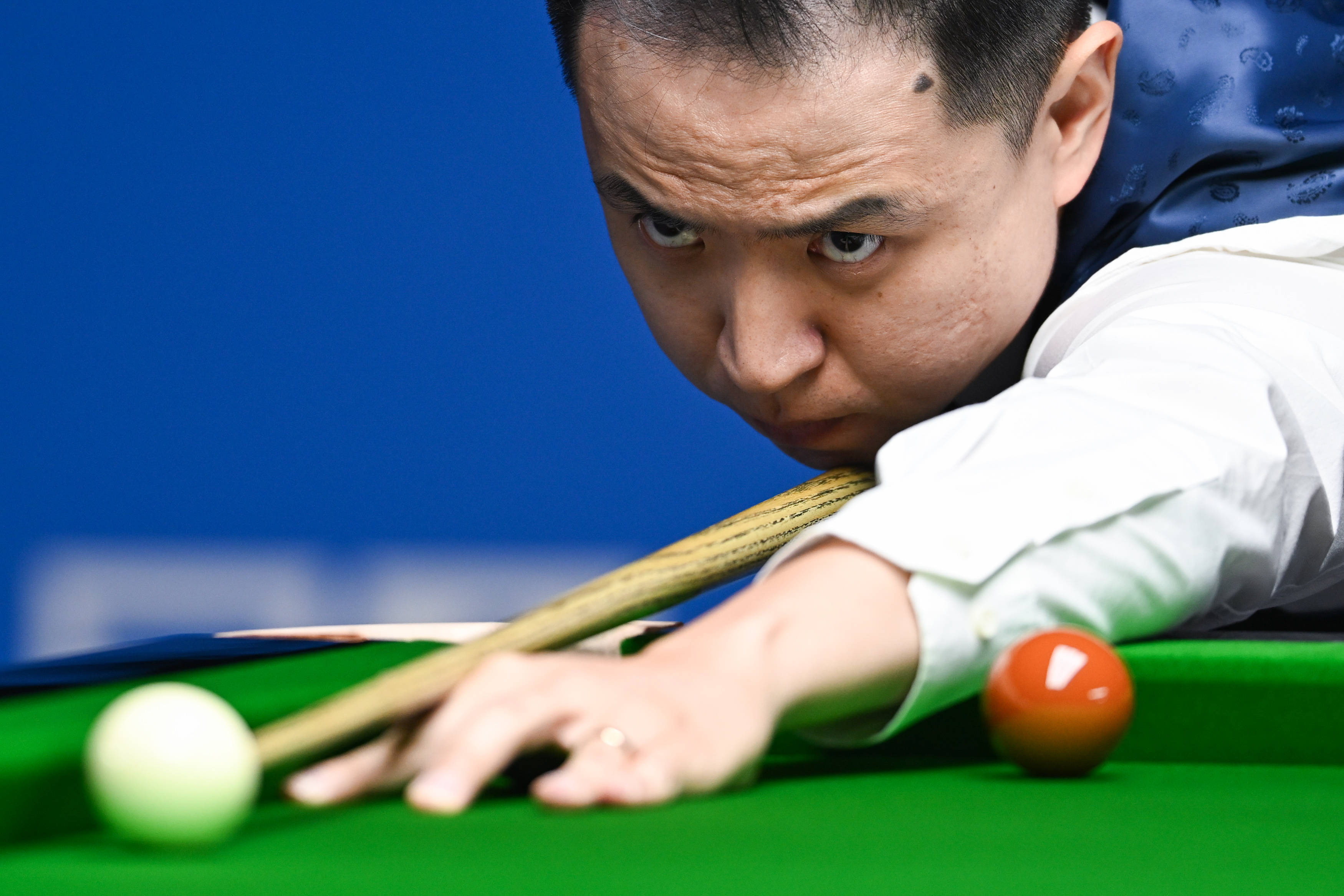 击败包括中 击败包括中